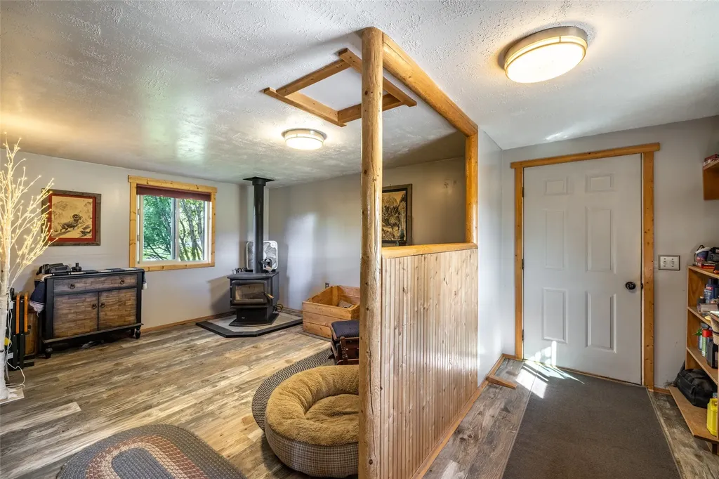 4918 Birdseye Road Helena MT 59602