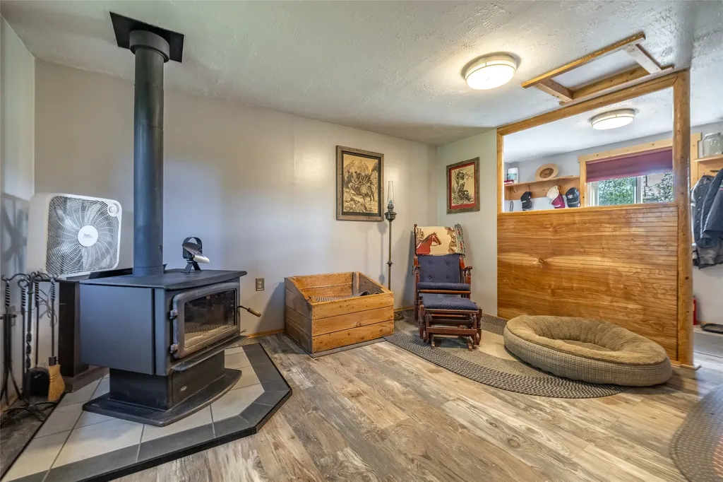 4918 Birdseye Road Helena MT 59602