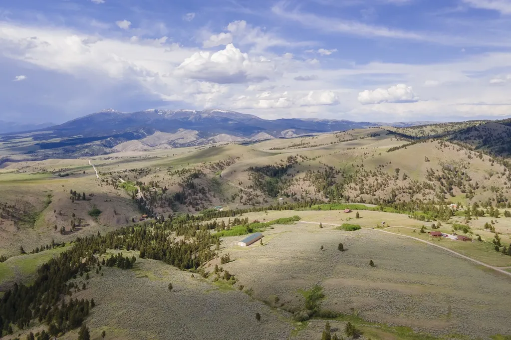 386 Ross Gulch Road Townsend MT 59644