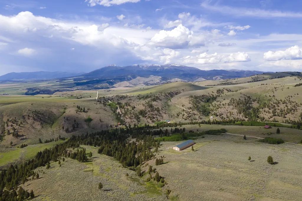 386 Ross Gulch Road Townsend MT 59644