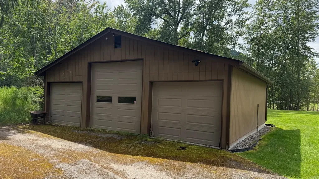 5671 Kootenai River Road Libby MT 59923