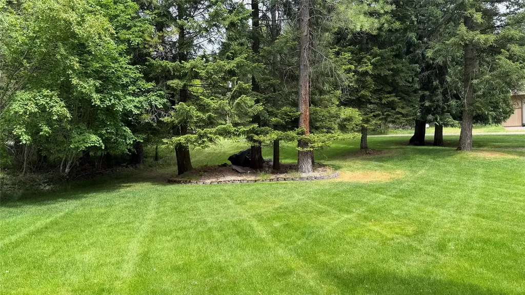 5671 Kootenai River Road Libby MT 59923
