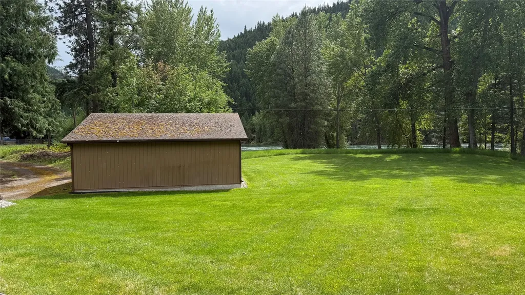 5671 Kootenai River Road Libby MT 59923