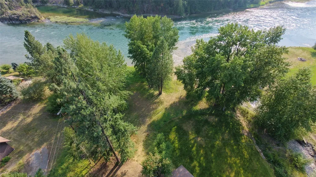 5671 Kootenai River Road Libby MT 59923