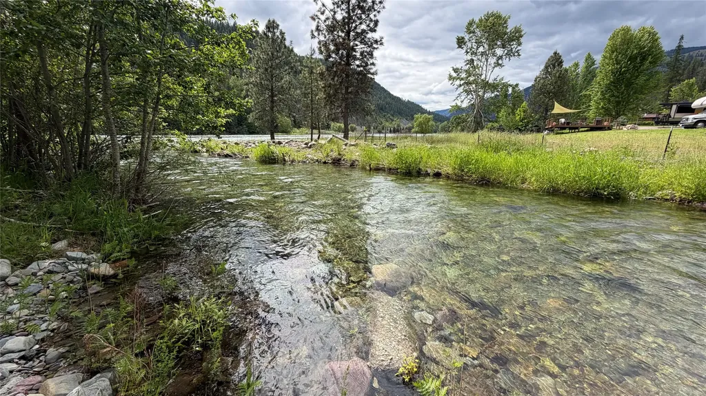 5671 Kootenai River Road Libby MT 59923