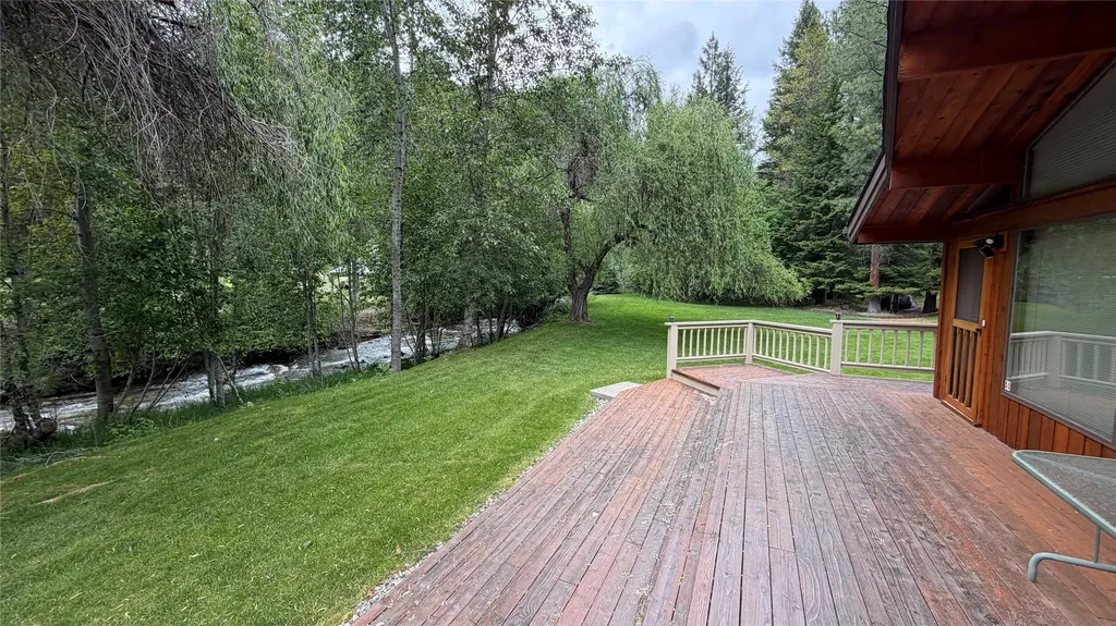 5671 Kootenai River Road Libby MT 59923