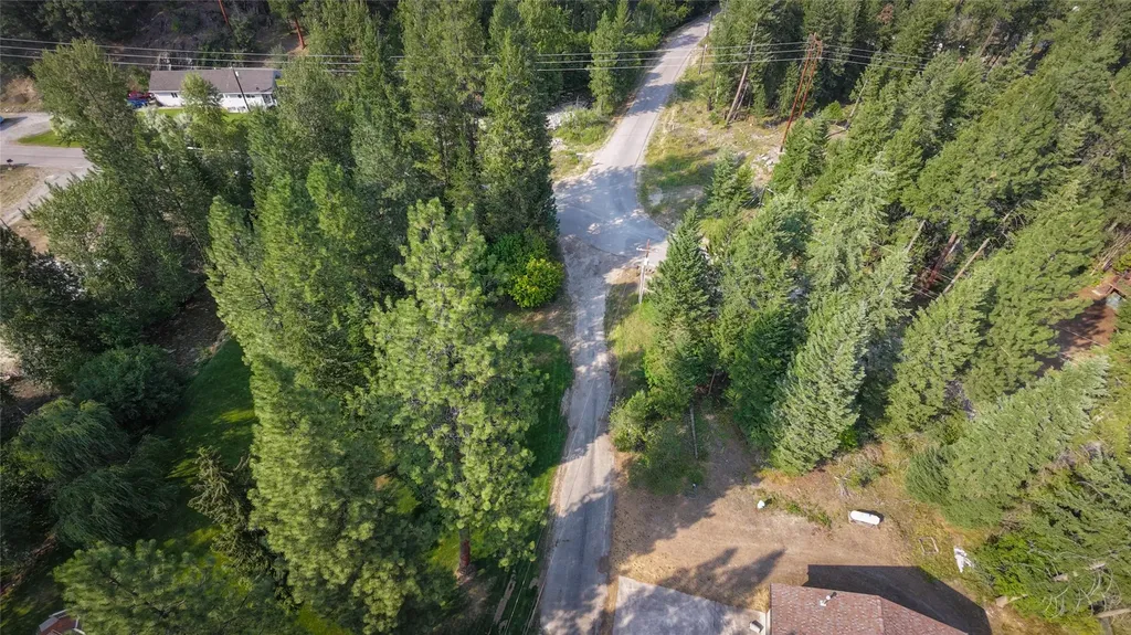 5671 Kootenai River Road Libby MT 59923
