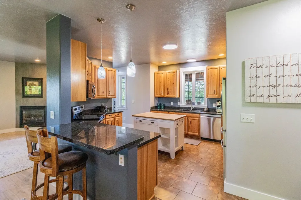 152 Shorty Way Butte MT 59701