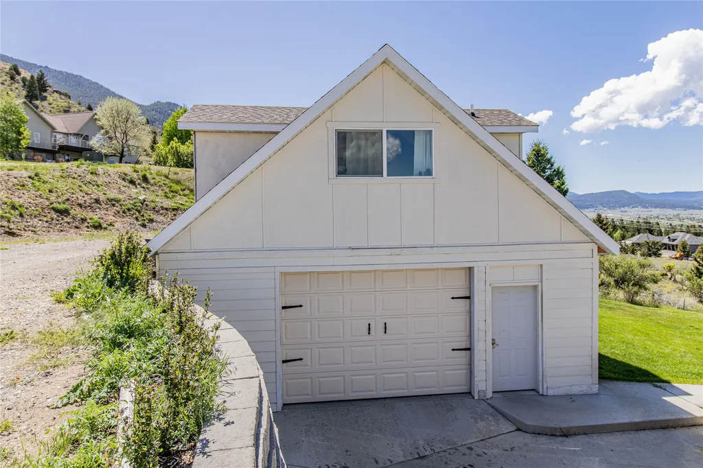 152 Shorty Way Butte MT 59701