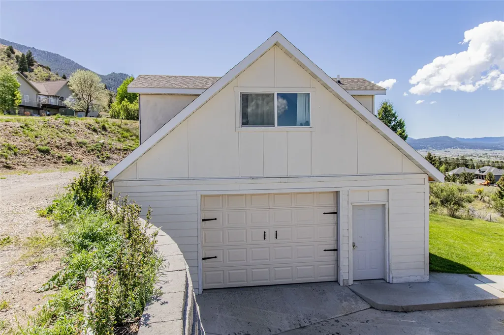 152 Shorty Way Butte MT 59701