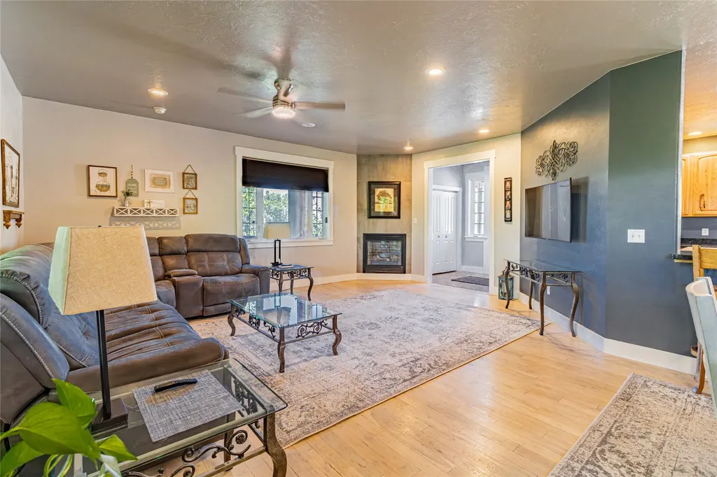 152 Shorty Way Butte MT 59701