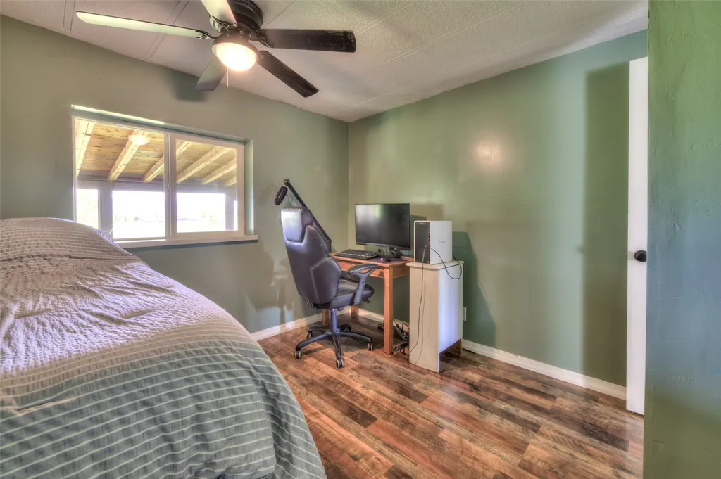 1327 Honey House Lane Corvallis MT 59828