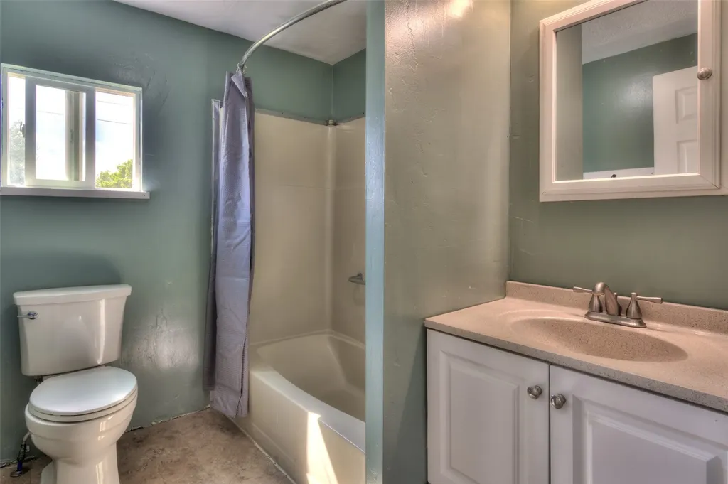 1327 Honey House Lane Corvallis MT 59828