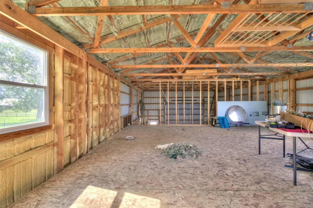 1327 Honey House Lane Corvallis MT 59828