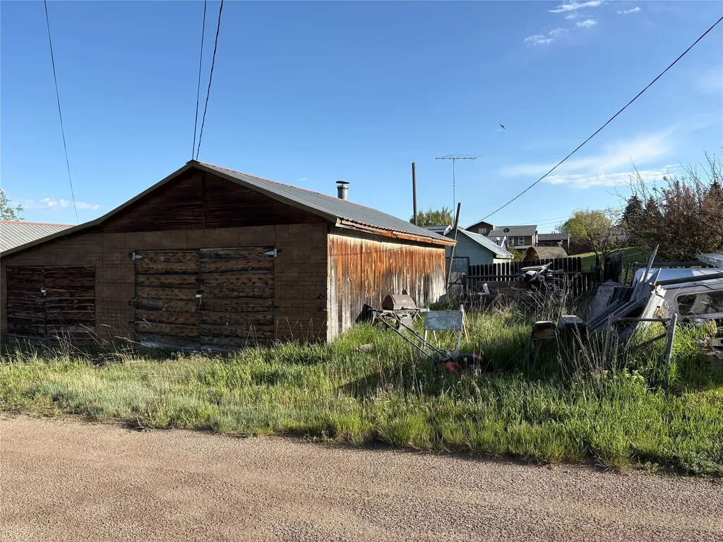 109 E Hickey Street E Philipsburg MT 59858
