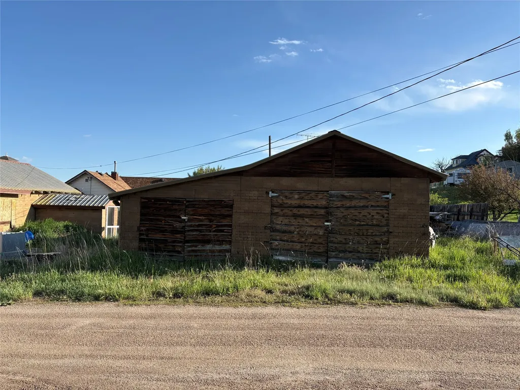 109 E Hickey Street E Philipsburg MT 59858