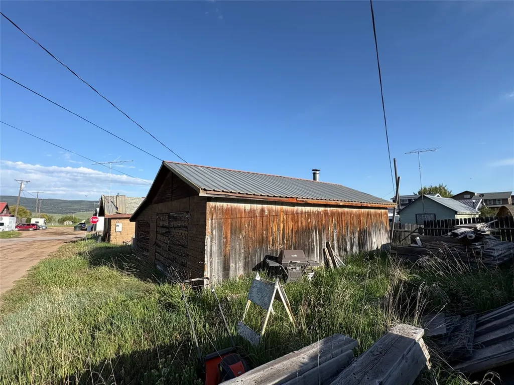 109 E Hickey Street E Philipsburg MT 59858