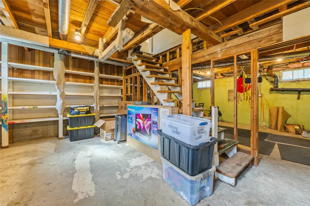 9469 Mt Highway 200 E Bonner MT 59823