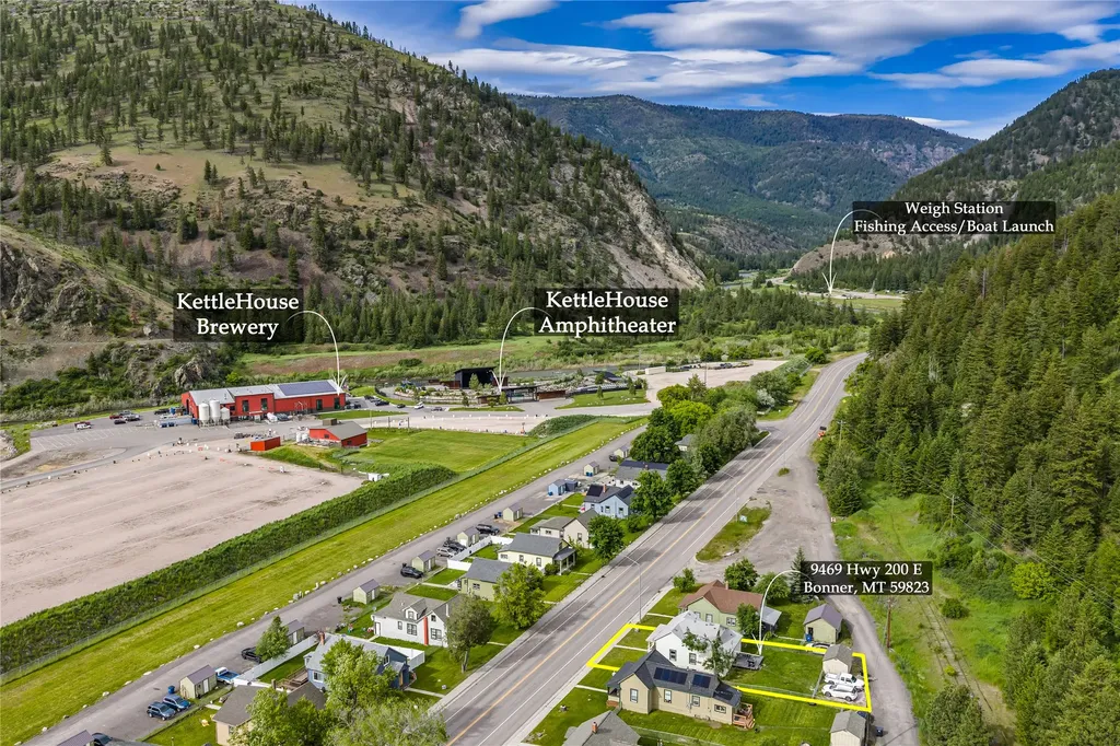 9469 Mt Highway 200 E Bonner MT 59823