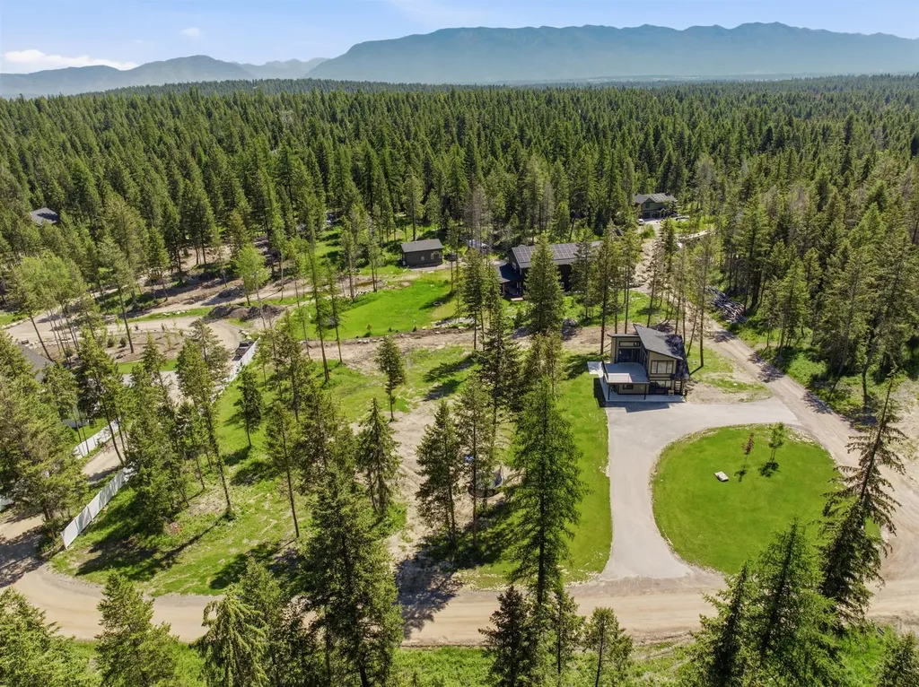 15 Quinley Lane Whitefish MT 59937