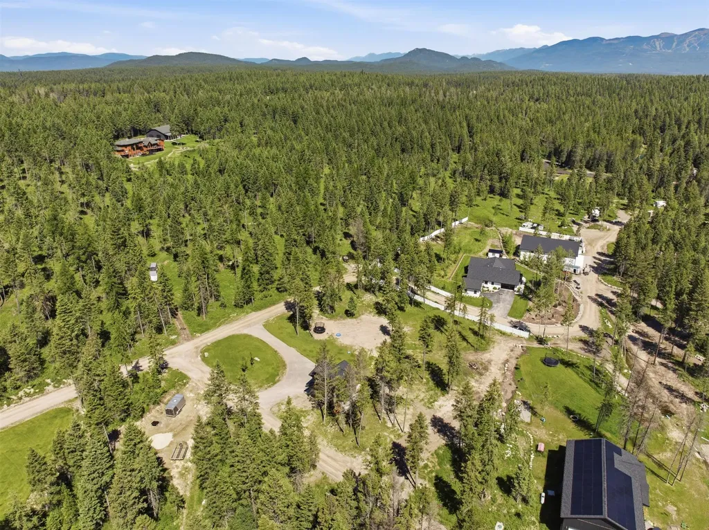 15 Quinley Lane Whitefish MT 59937