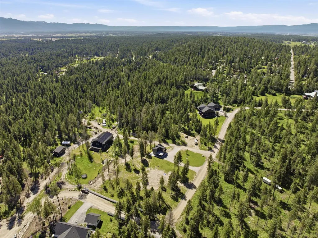 15 Quinley Lane Whitefish MT 59937