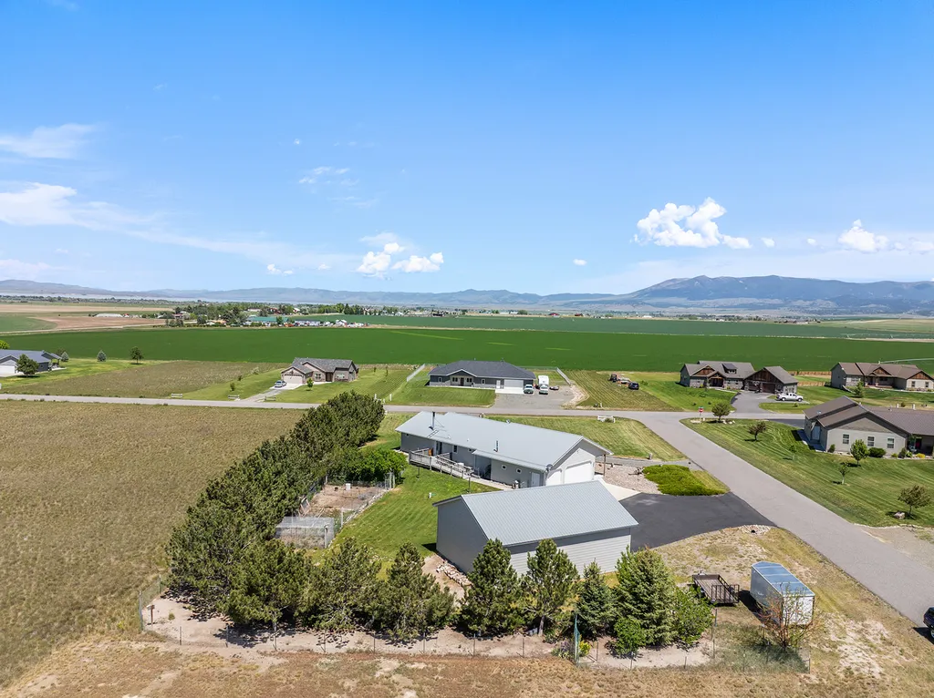 16 Windy Meadow Drive Townsend MT 59644