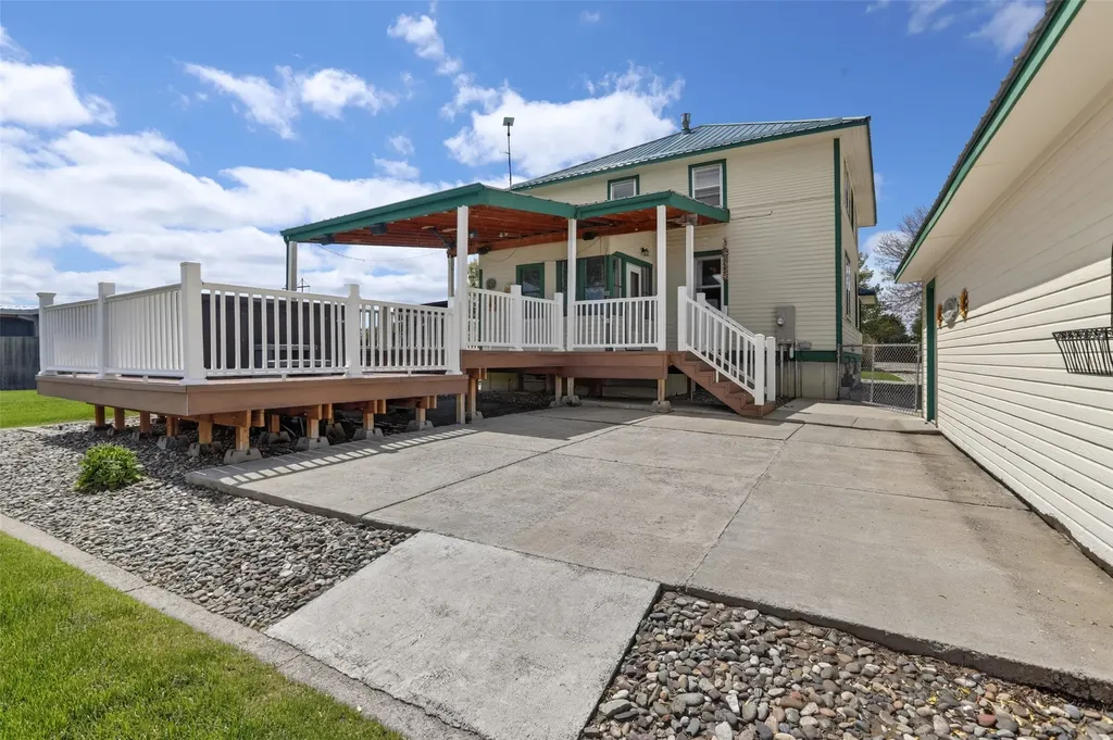 412 Van Buren Avenue Great Falls MT 59404