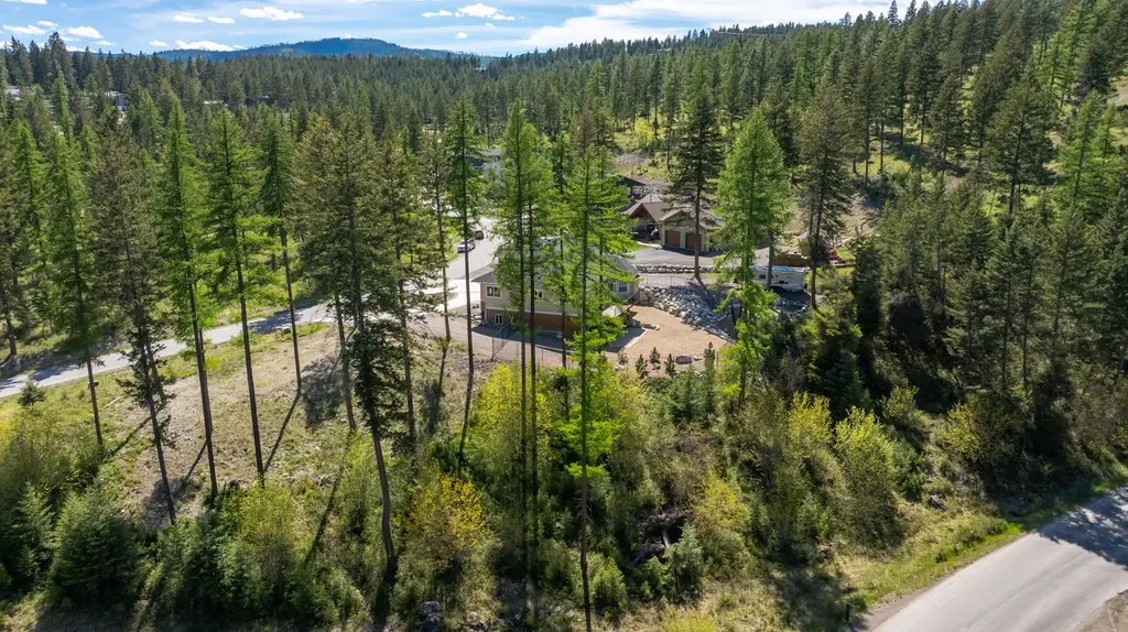335 & 339 Skookum Road Lakeside MT 59922