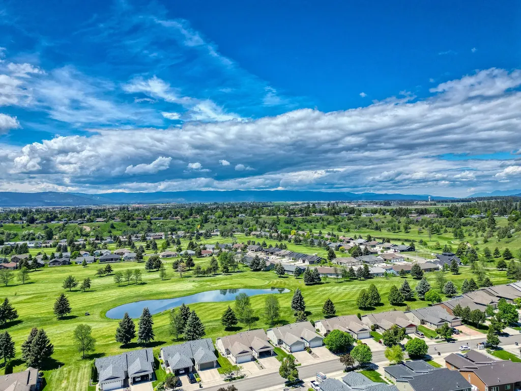 208 E Nicklaus Avenue Kalispell MT 59901