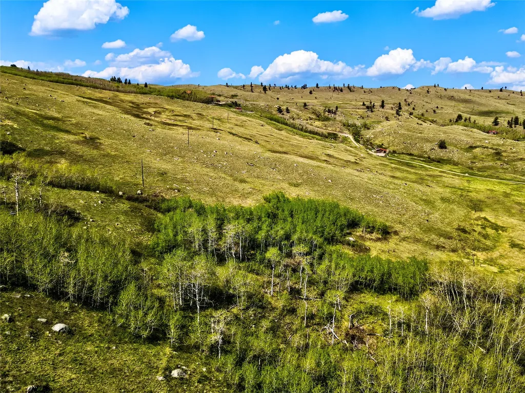 0 Getaway Trail Roscoe MT 59071
