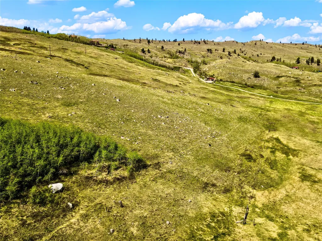 0 Getaway Trail Roscoe MT 59071