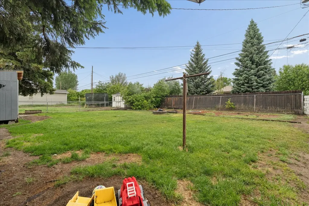 417 25th Avenue NE Great Falls MT 59404
