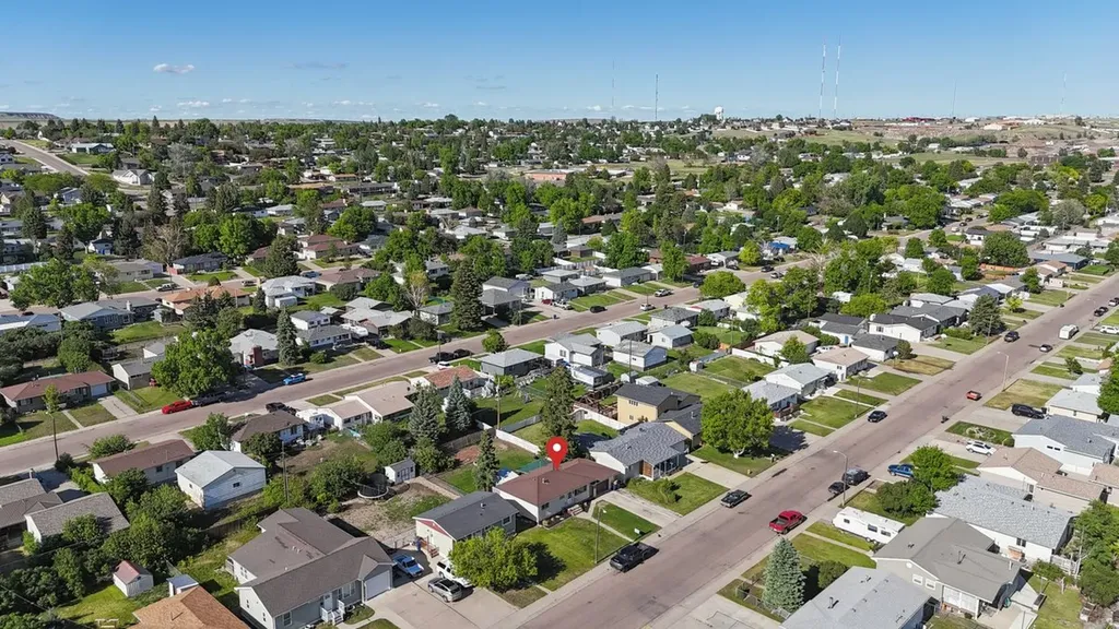 417 25th Avenue NE Great Falls MT 59404