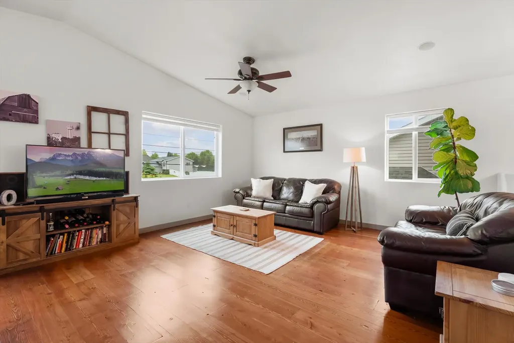 286 Empire Loop Kalispell MT 59901
