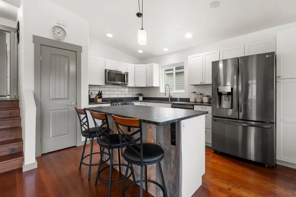286 Empire Loop Kalispell MT 59901