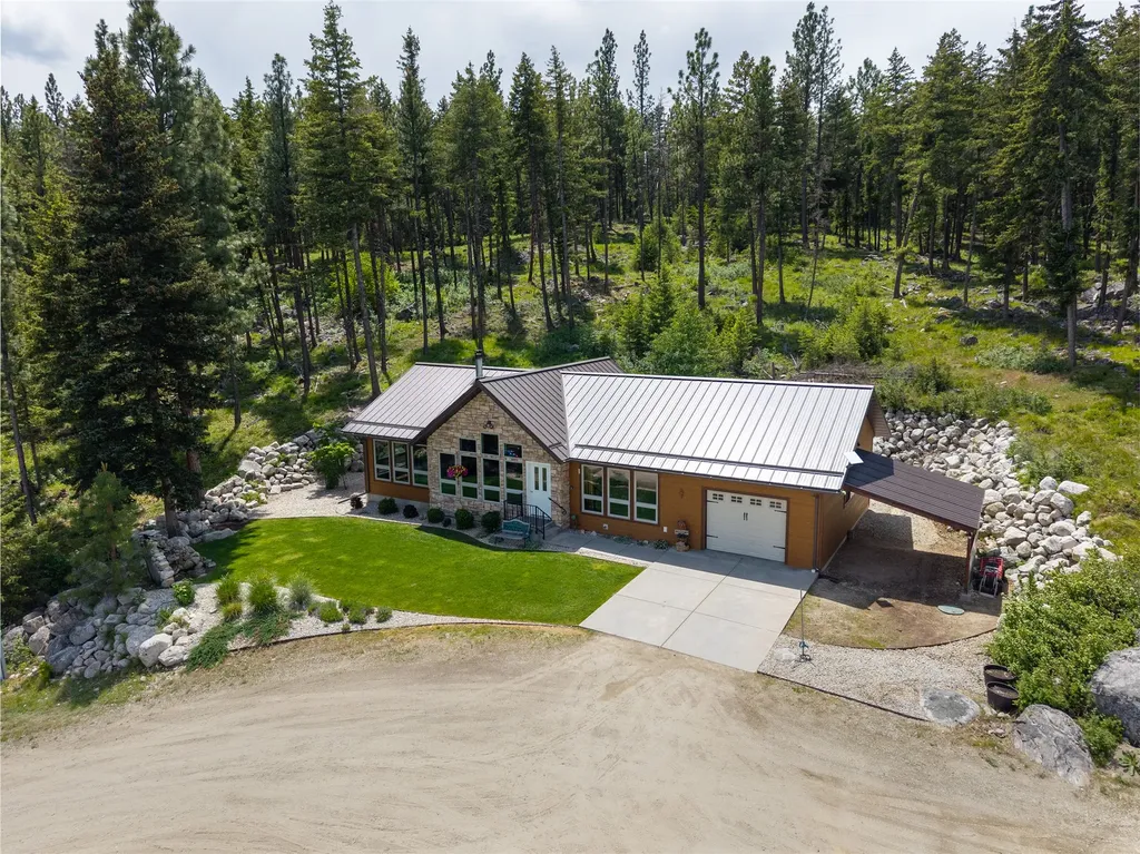 1885 Bad Bear Way Victor MT 59875