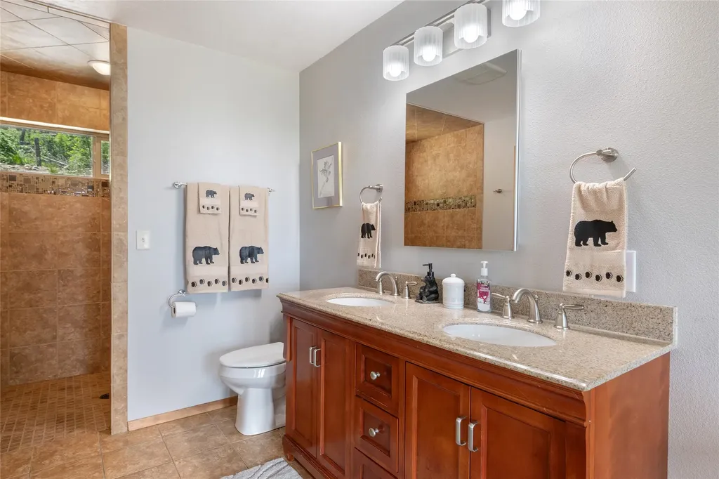 1885 Bad Bear Way Victor MT 59875