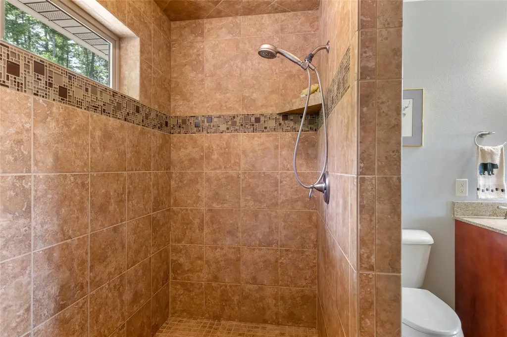 1885 Bad Bear Way Victor MT 59875