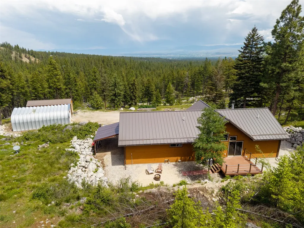 1885 Bad Bear Way Victor MT 59875