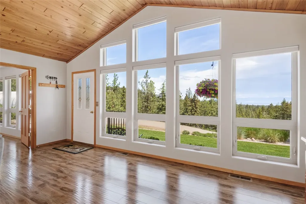1885 Bad Bear Way Victor MT 59875