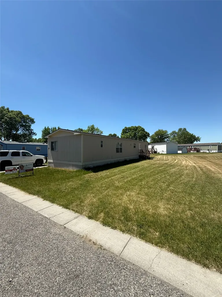 22 Willow Bend Drive Billings MT 59102