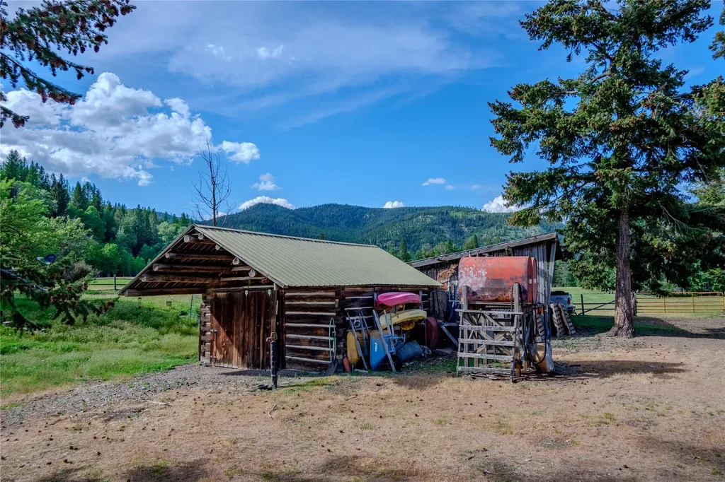 1132 Arabian Lane Libby MT 59923