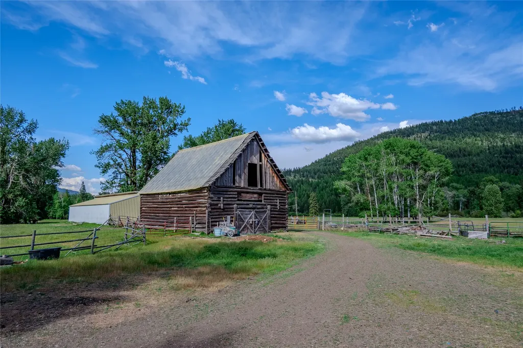 1132 Arabian Lane Libby MT 59923