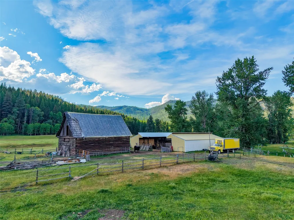 1132 Arabian Lane Libby MT 59923