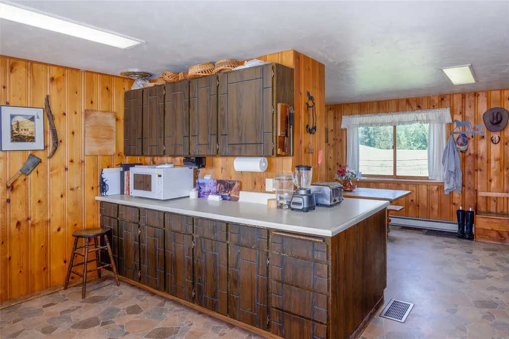 1132 Arabian Lane Libby MT 59923