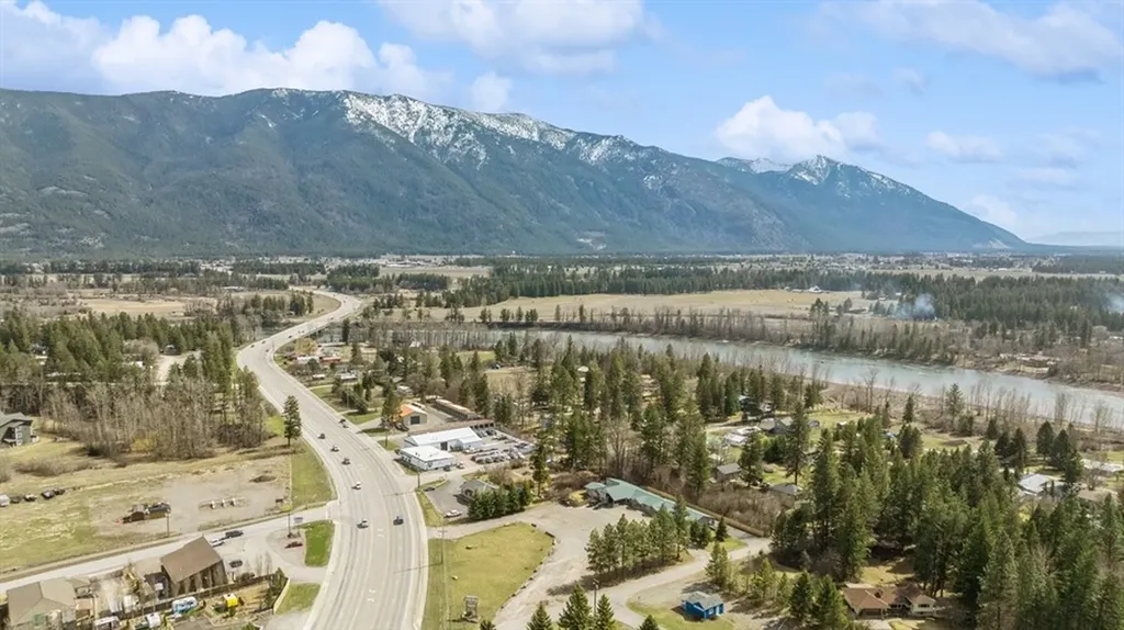 230 Us Highway 2 E Columbia Falls MT 59912