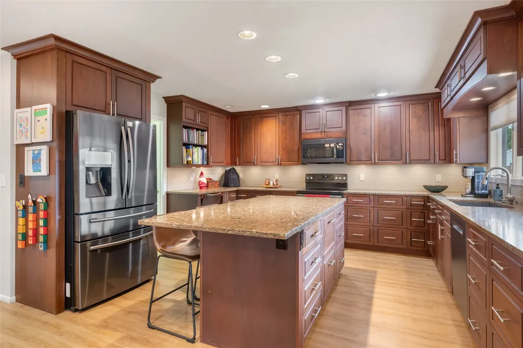 802 Parker Street Hamilton MT 59840