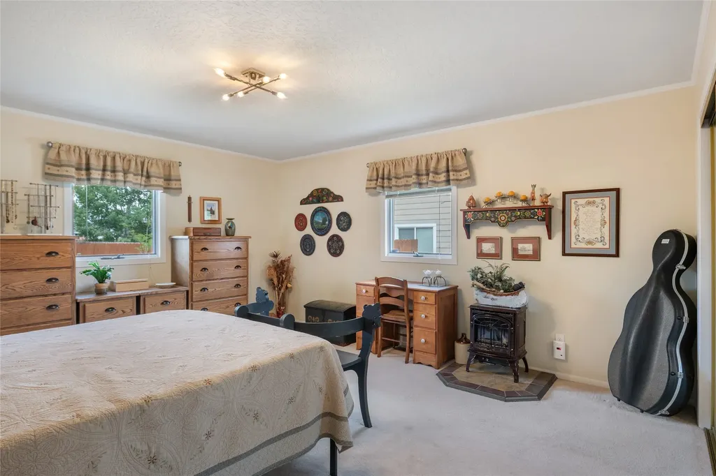 802 Parker Avenue Hamilton MT 59840