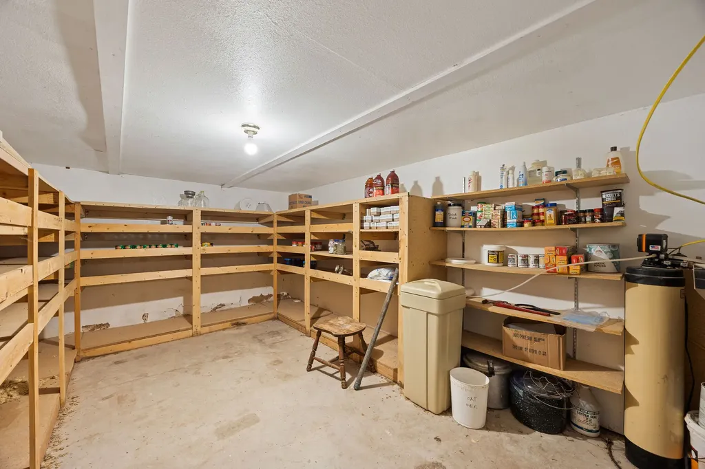 1765 Rogers Lake Road Kila MT 59920